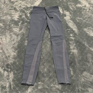Nike Gray Athletic‎ Leggings